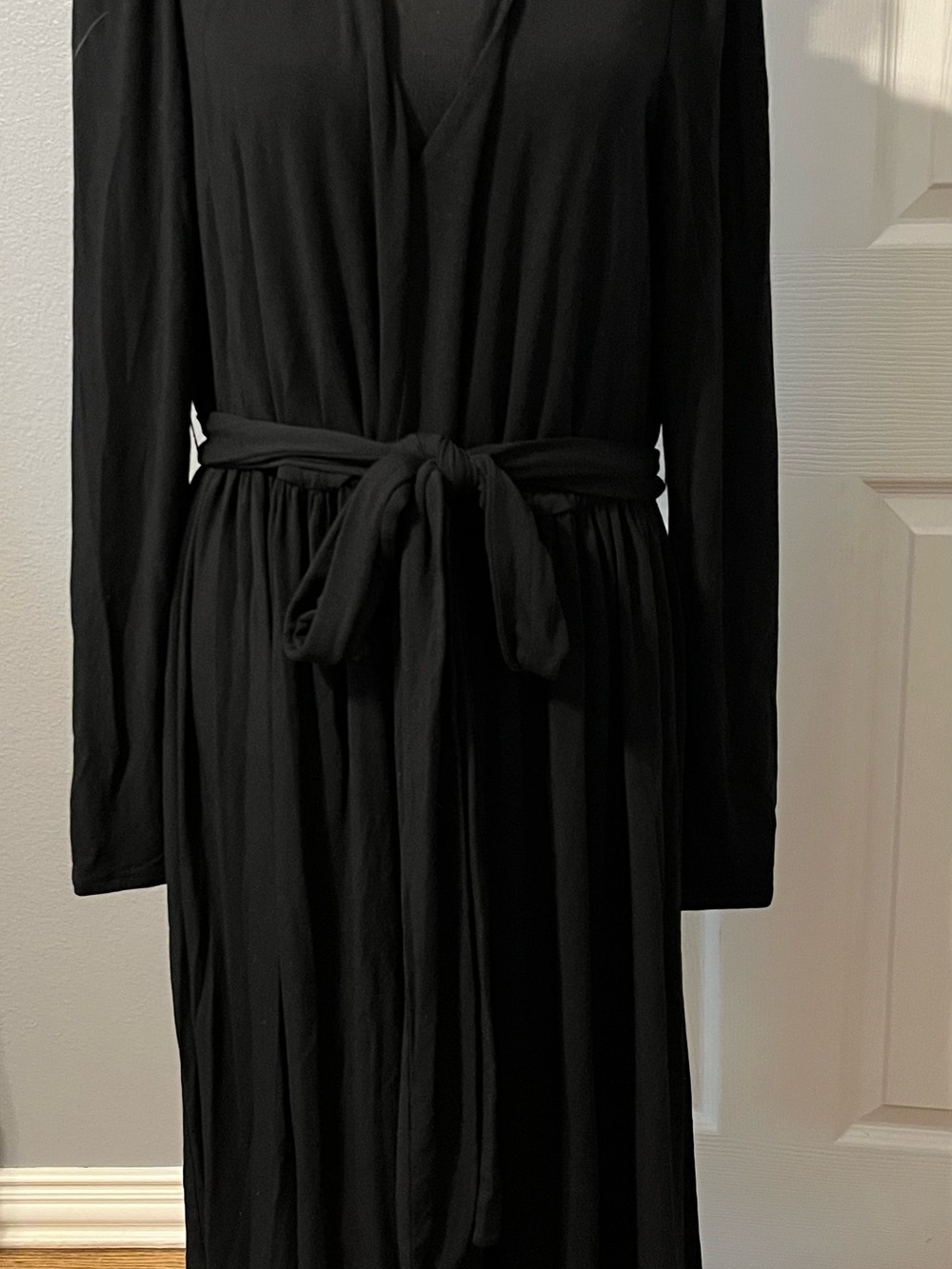 Classic Black Long-Sleeve V-neck Dress with Waist Tie